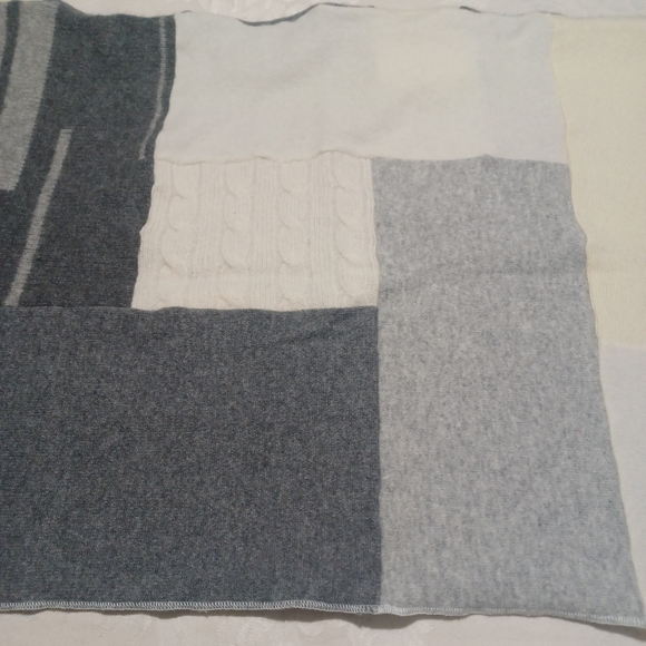 NWT, Cashmere Baby or Travel Blanket by trash-a-porter from Barneys NY - Picture 6 of 16